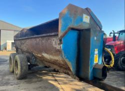 AS MARSTON SP15 T DUNG SPREADER