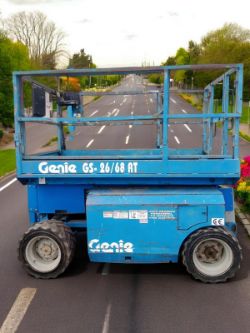 GENIE 2668 SCISSOR LIFT ACCESS PLATFORM