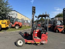 2011 MOFFETT TRUCK MOUNTED FORKLIFT M4 22.3