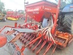 KVERNELAND ACCORD 3M POWER HARROW DRILL FOR AUCTION