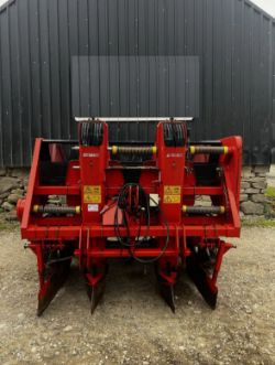 GRIMME GL32B POTATO PLANTER – 2001 TRACTOR MOUNTED ** BRAND NEW **
