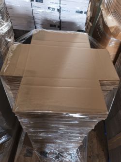 180 X FLATPACK CARDBOARD BOXES SIZE 46X32X7 CM