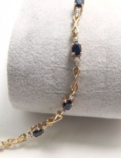 SAPPHIRE & DIAMOND BRACELET 9CT GOLD 4.70 GRAMS
