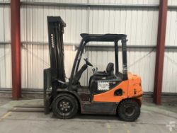 DOOSAN D25S-5 DIESEL FORKLIFT - 2012 MODEL