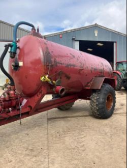 VACUUM TANKER