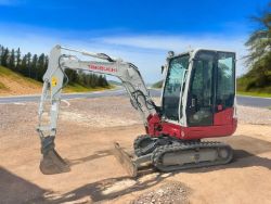 2018 TAKEUCHI TB230 2.8 TONNE EXCAVATOR DIGGER