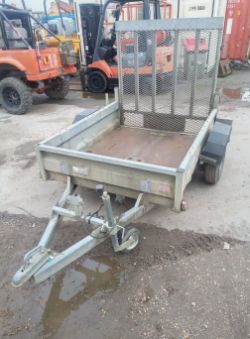 EX-TRAFFIC LIGHT TRAILER