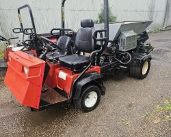 TORO 300D SEED/FERTILISER SPREADER – HYDRAULIC TIP