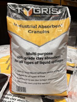 9 PALLETS CONTAINING 615 UNITS OF NEW PACPLAN INDUSTRIAL ABSORBANT GRANULES, 20 LITRE RRP£3,364.05