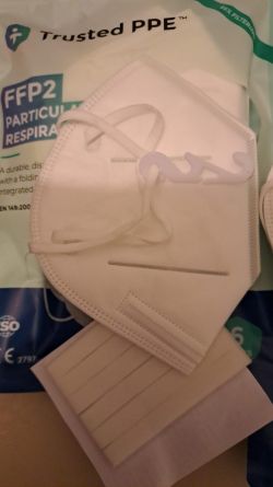 APPROX 12,000 X FACE MASKS FFP2 TRUSTED PPE BRAND