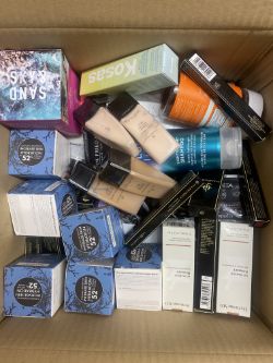 MIXED BOX OF BRANDED COSMETICS, MAKE UP & BEAUTY ITEMS (BOX 22)