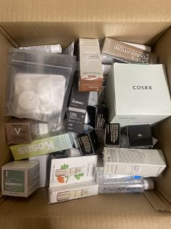 MIXED BOX OF BRANDED COSMETICS, MAKE UP & BEAUTY ITEMS (BOX 19)