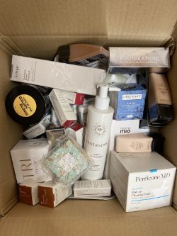 MIXED BOX OF BRANDED COSMETICS, MAKE UP & BEAUTY ITEMS (BOX 4)