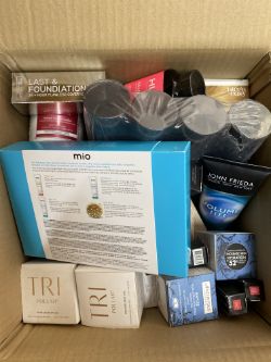MIXED BOX OF BRANDED COSMETICS, MAKE UP & BEAUTY ITEMS (BOX 3)