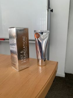 96 X WUNDER2 FOUNDATION SHADE 60 CHOCOLATE MAKE UP