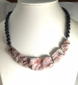 HAND-MADE SILVER DRUZE CRYSTAL NECKLACE