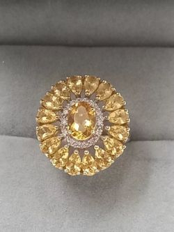 CITRINE & DIAMOND CLUSTER DRESS RING/9CT YELLOW GOLD SIZE L