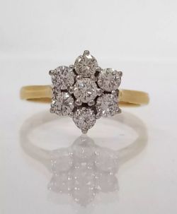 1CT CLUSTER DIAMOND RING 18CT YELLOW GOLD SIZE M