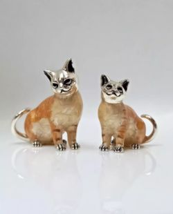 SATURNO STERLING SILVER AND ENAMEL GINGER CATS - FULLY HALLMARKED SET OF 2