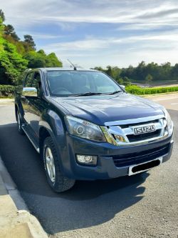 2015 ISUZU D-MAX YUKON TWIN TURBO DOUBLE CAB PICKUP – MANUAL >>--NO VAT ON HAMMER--<<