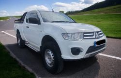 2015 MITSUBISHI L200 2.5DI-D 4LIFE 4WD CLUB CAB PICKUP TRUCK >>--NO VAT ON HAMMER--<<