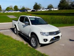 MITSUBISHI L200 CHALLENGER LB 4X4 – 2015, MANUAL, DIESEL >>--NO VAT ON HAMMER--<<