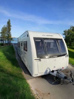 2013 LUNAR CLUBMAN SB TOURING CARAVAN