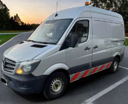 2014/14 MERCEDES SPRINTER 313 CDI PTO COMPRESSOR & 110V POWER VAN – 1 OWNER