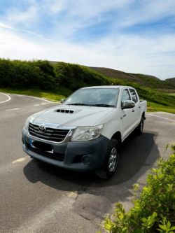 2013 TOYOTA HILUX HL2 D-4D 4X4 DCB MANUAL PICKUP TRUCK