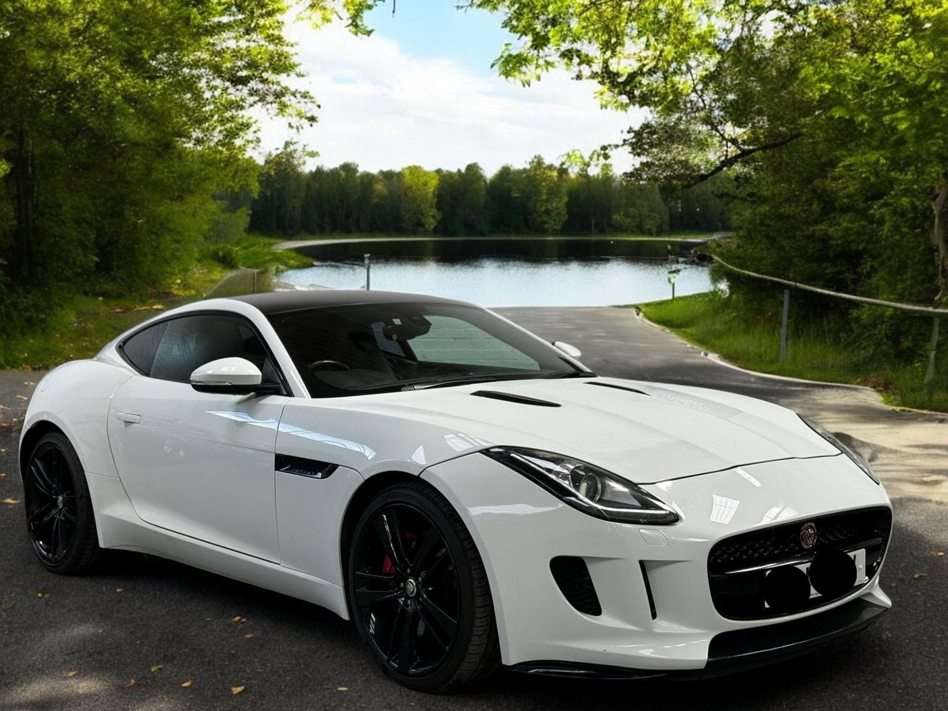 JAGUAR F-TYPE V6 AUTO 2014 >>--NO VAT ON HAMMER--<< - Image 3 of 16