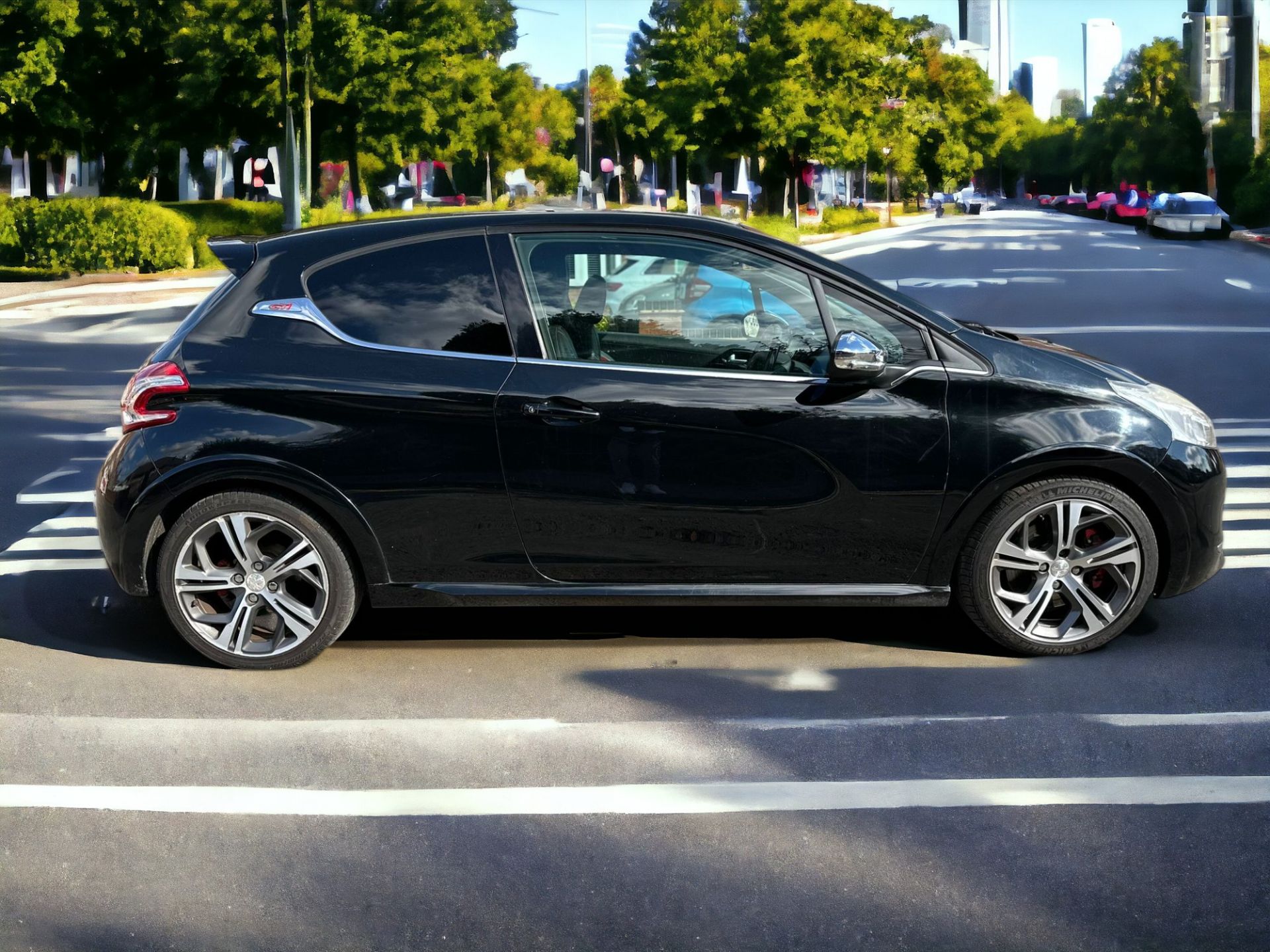 2013 PEUGEOT 208 GTI | MOT- JULY 2025 >>--NO VAT ON HAMMER--<< - Image 8 of 16