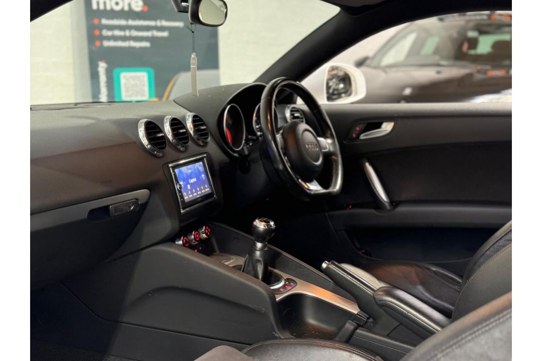AUDI TT QUATTRO TDI 2009 COUPE >>--NO VAT ON HAMMER--<< - Image 12 of 26