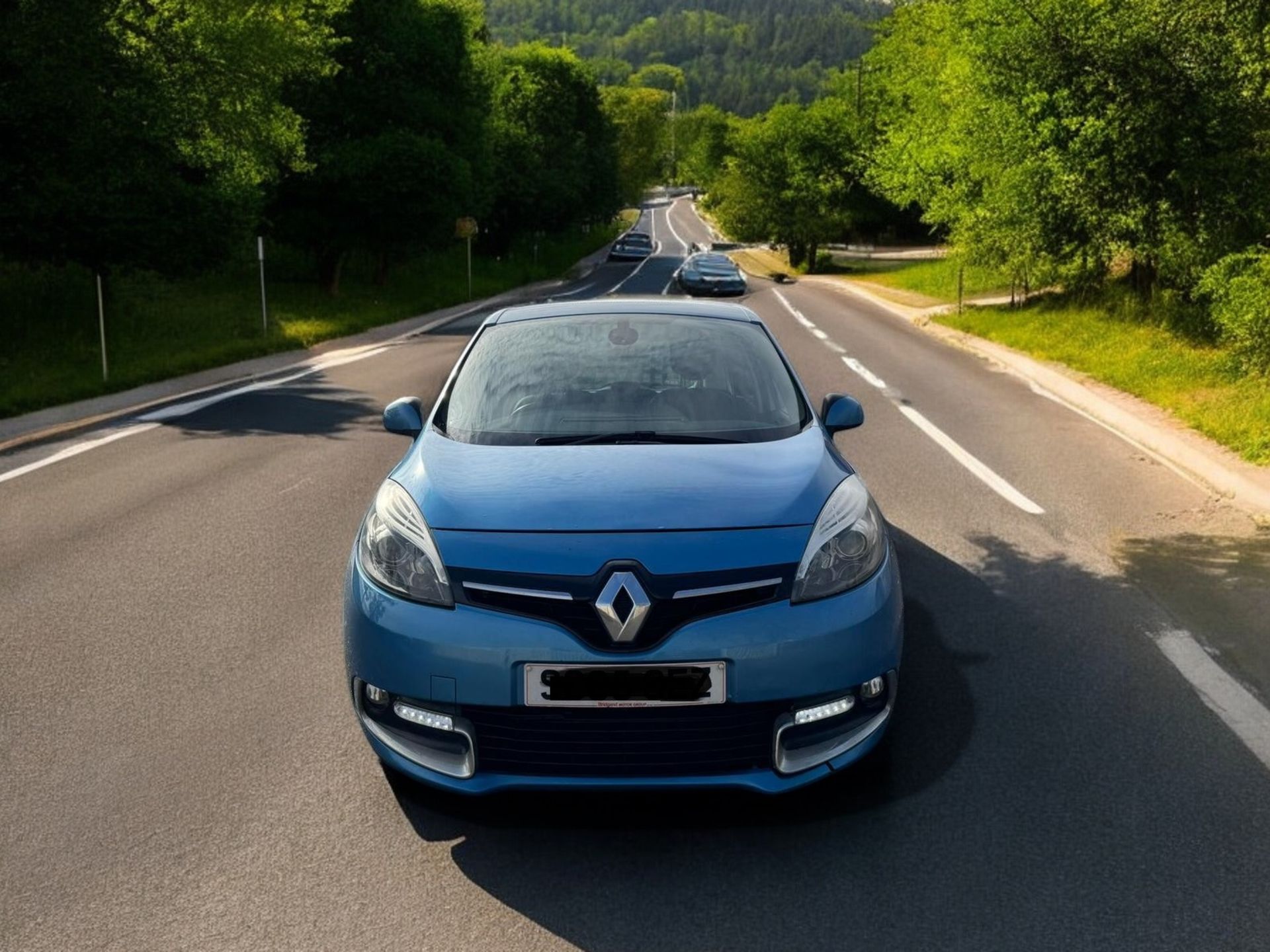 RENAULT SCENIC DYNAMIQUE NAV DCI 2015 >>--NO VAT ON HAMMER--<< - Image 8 of 15