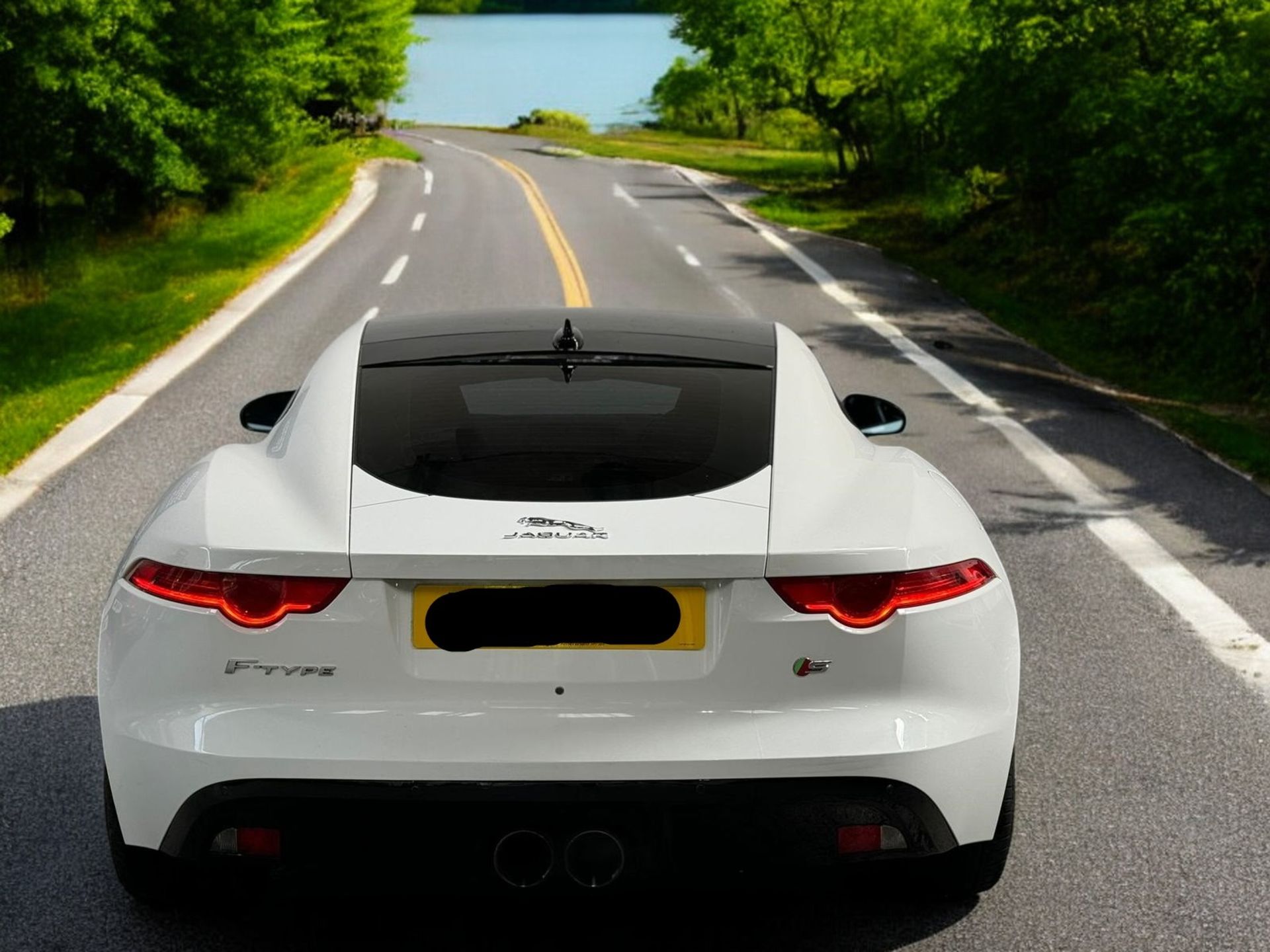 JAGUAR F-TYPE V6 AUTO 2014 >>--NO VAT ON HAMMER--<< - Image 8 of 16