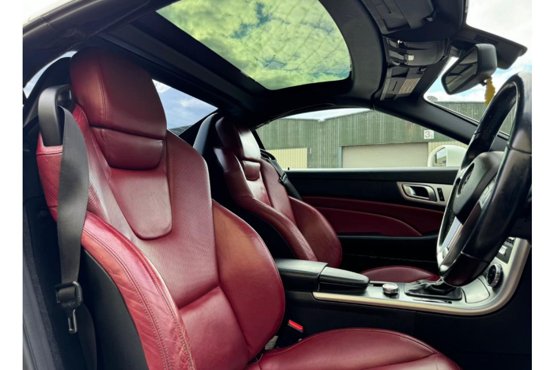 MERCEDES-BENZ SLK250 AMG SPORT CDI 2013 – CONVERTIBLE >>--NO VAT ON HAMMER--<< - Image 22 of 26