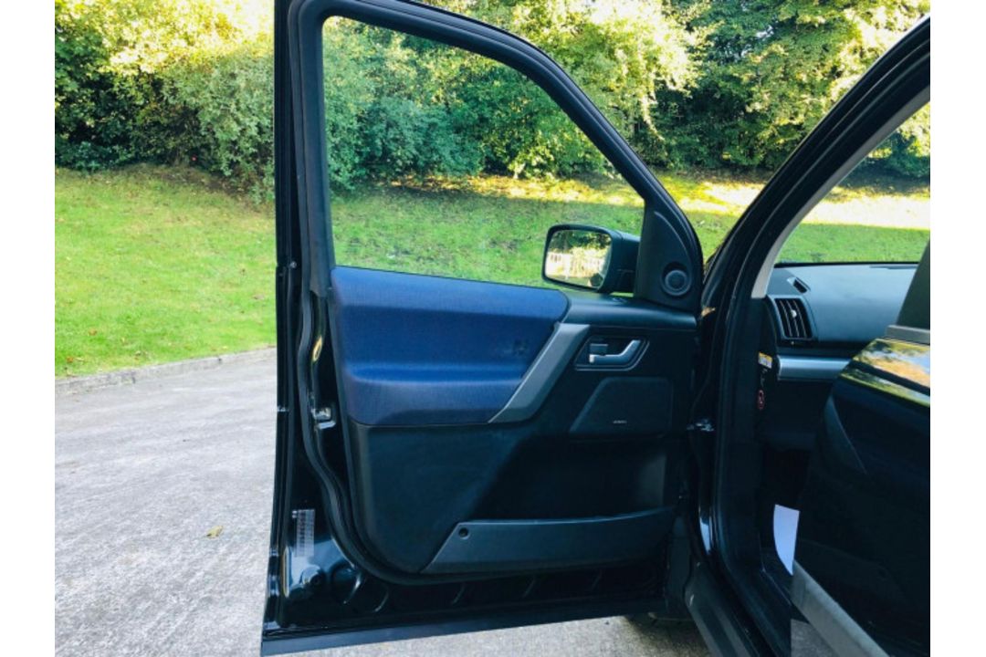LAND ROVER FREELANDER 2 2.2 TD4 SE 4WD - 2007 >>--NO VAT ON HAMMER--<< - Image 14 of 18