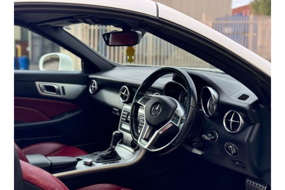 MERCEDES-BENZ SLK250 AMG SPORT CDI 2013 – CONVERTIBLE >>--NO VAT ON HAMMER--<< - Image 20 of 26
