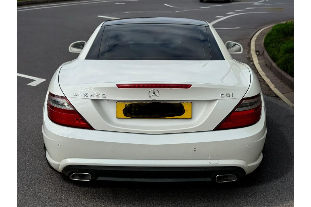 MERCEDES-BENZ SLK250 AMG SPORT CDI 2013 – CONVERTIBLE >>--NO VAT ON HAMMER--<< - Image 4 of 26