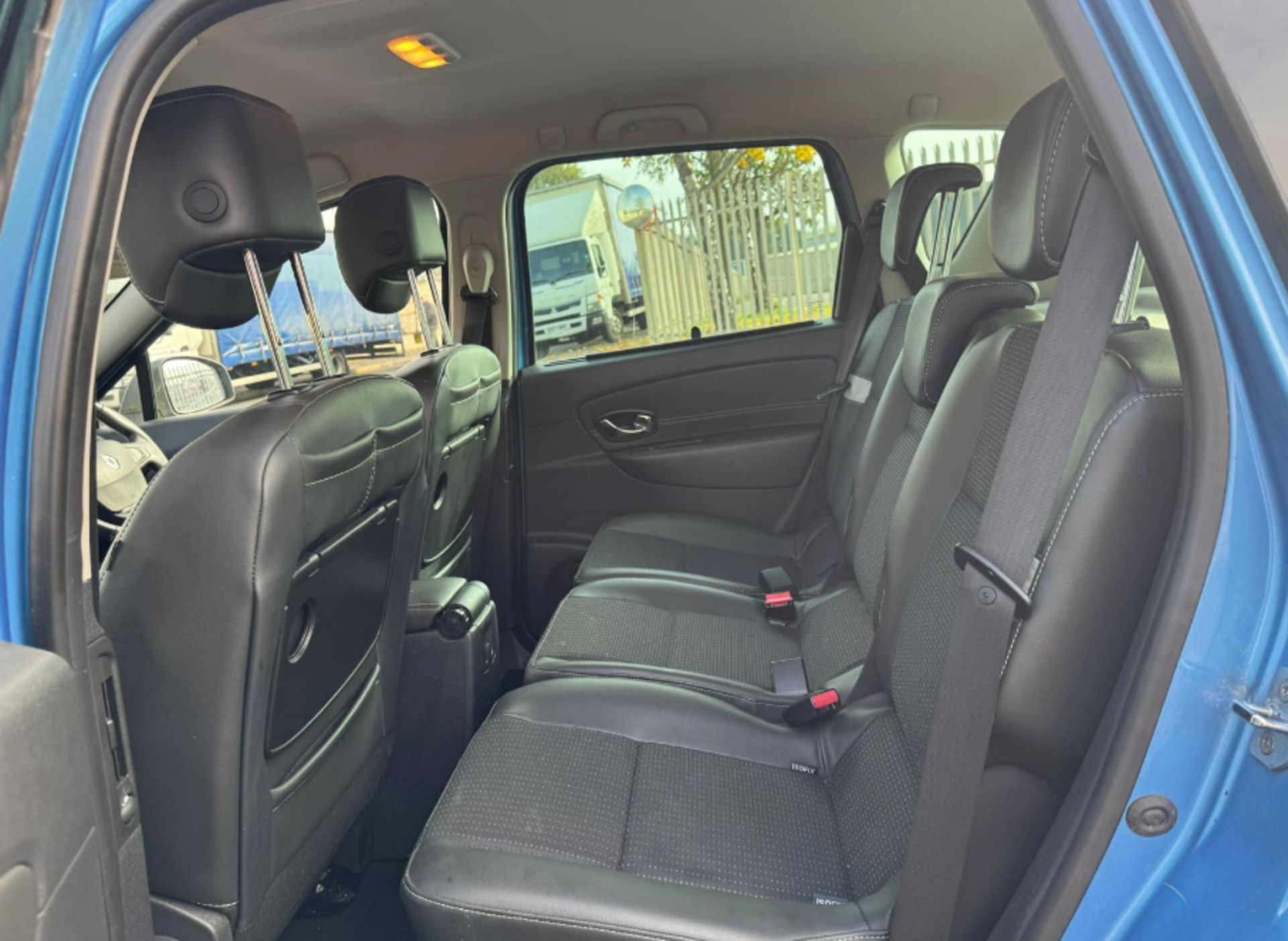 RENAULT SCENIC DYNAMIQUE NAV DCI 2015 >>--NO VAT ON HAMMER--<< - Image 10 of 15