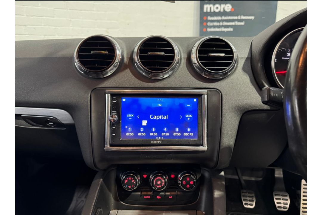 AUDI TT QUATTRO TDI 2009 COUPE >>--NO VAT ON HAMMER--<< - Image 20 of 26