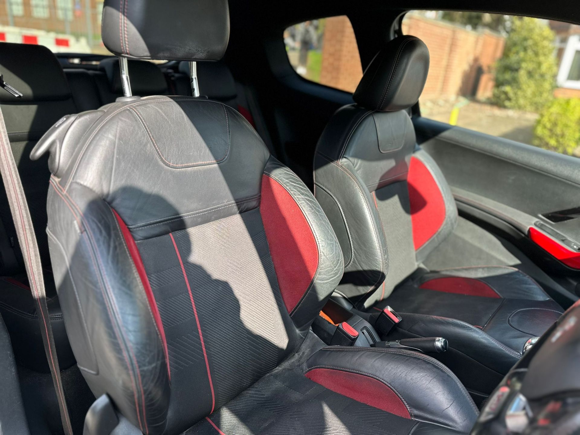 2013 PEUGEOT 208 GTI | MOT- JULY 2025 >>--NO VAT ON HAMMER--<< - Image 14 of 16