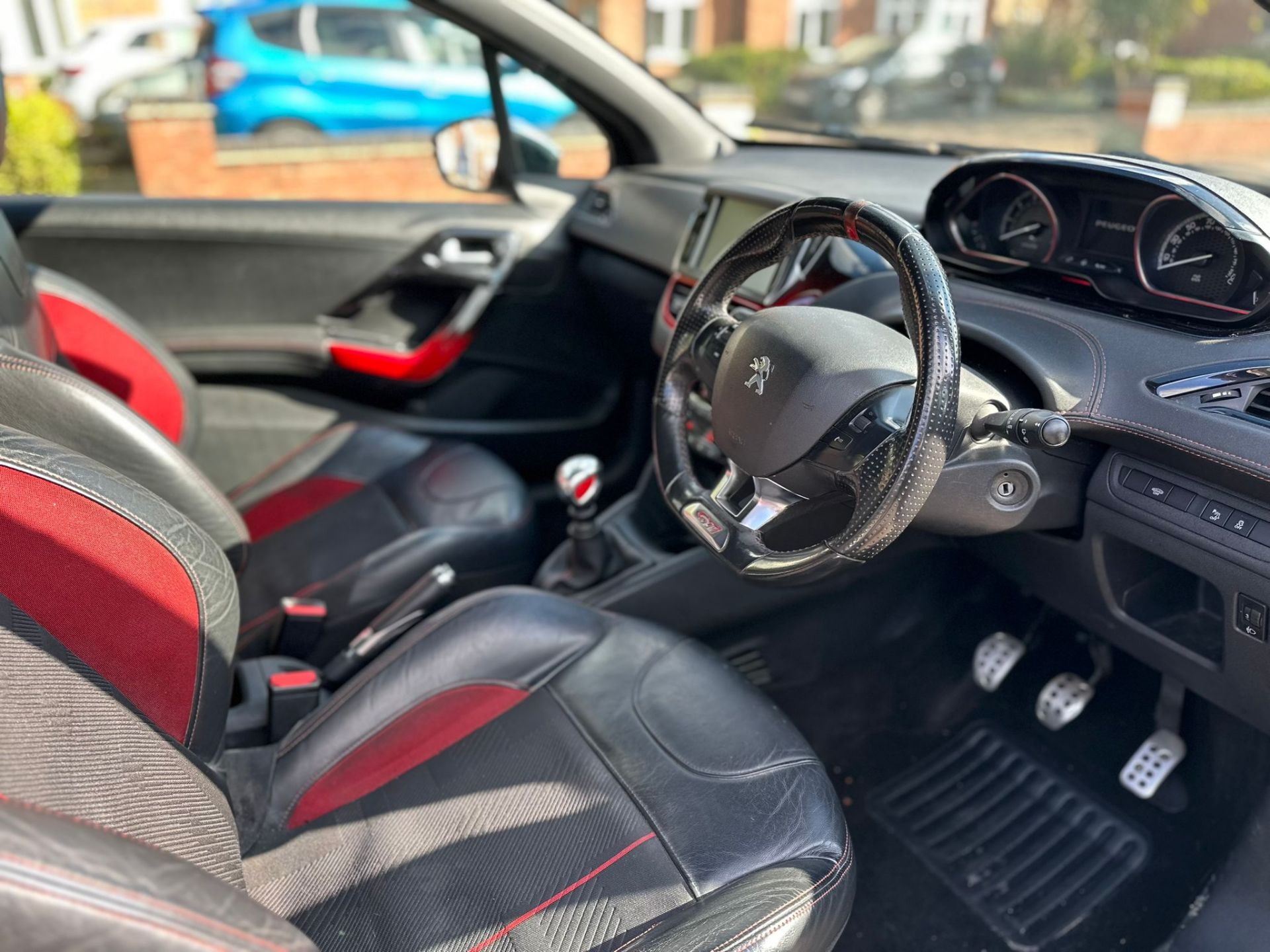 2013 PEUGEOT 208 GTI | MOT- JULY 2025 >>--NO VAT ON HAMMER--<< - Image 15 of 16