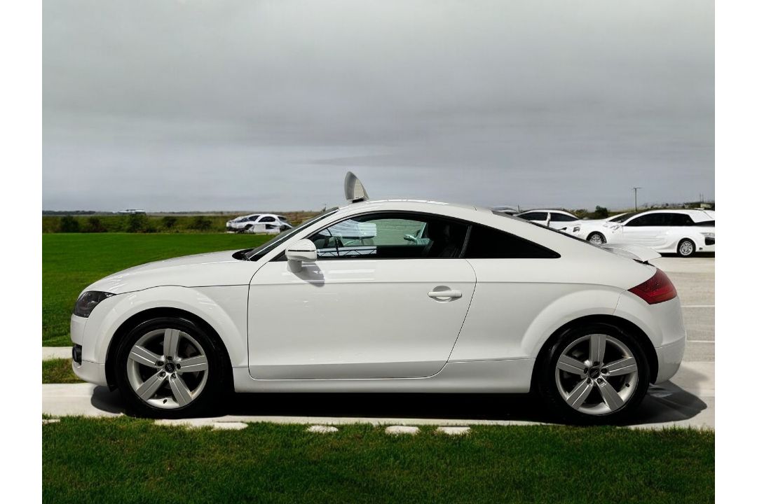 AUDI TT QUATTRO TDI 2009 COUPE >>--NO VAT ON HAMMER--<< - Image 7 of 26