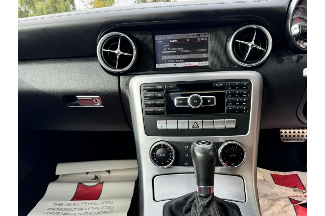 MERCEDES-BENZ SLK250 AMG SPORT CDI 2013 – CONVERTIBLE >>--NO VAT ON HAMMER--<< - Image 25 of 26