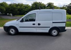 2016 FORD TRANSIT CUSTOM 270 TREND E-TECH >>--NO VAT ON HAMMER--<<