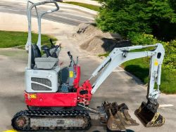 2020 TAKEUCHI TB210 1 TONNE EXCAVATOR