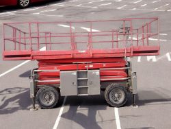 2013 SKYJACK SJ8841 SCISSOR LIFT - ACCESS PLATFORM