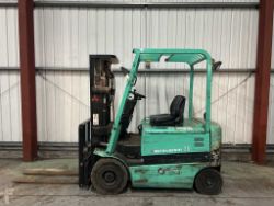 **(INCLUDES CHARGER)** 2002 MITSUBISHI FB25K 4-WHEEL ELECTRIC FORKLIFT