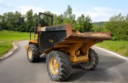 2000 WINGET 7-TON FORWARD TIPPING SITE DUMPER
