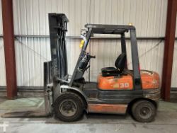 1995 TOYOTA 62-6FDF30 DIESEL FORKLIFT